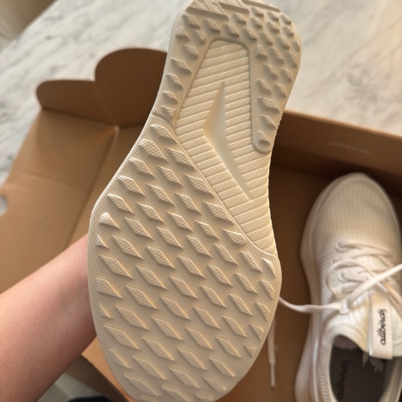 BRAND NEW Allbirds women’s tree glider - Picture 3 of 3